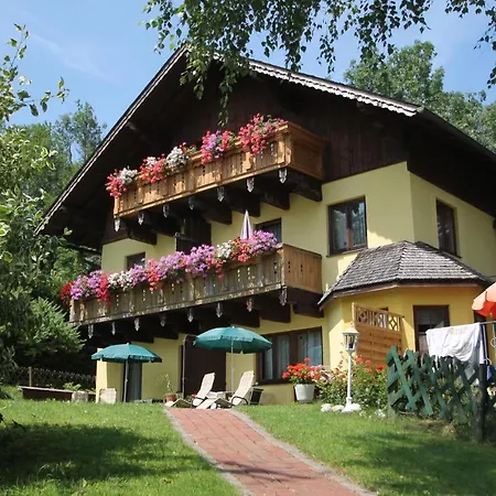 Daire Seepension Neubacher Kg Nussdorf am Attersee