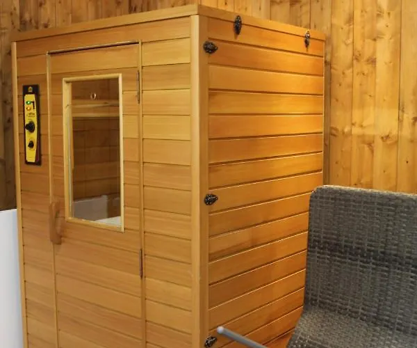 Lejlighed Seepension Neubacher Kg *