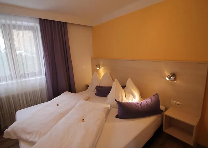 Seepension Neubacher Kg *