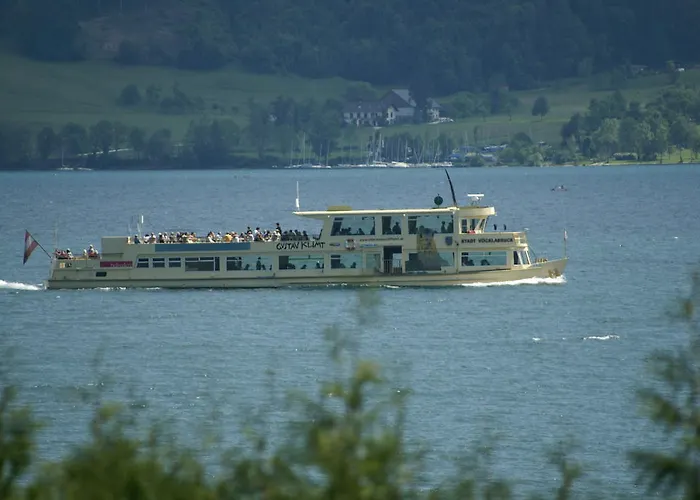 Seepension Neubacher Kg Nussdorf am Attersee