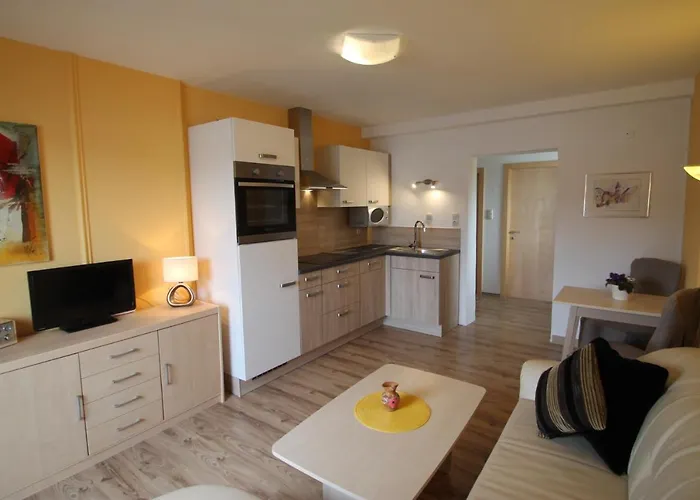 Seepension Neubacher Kg