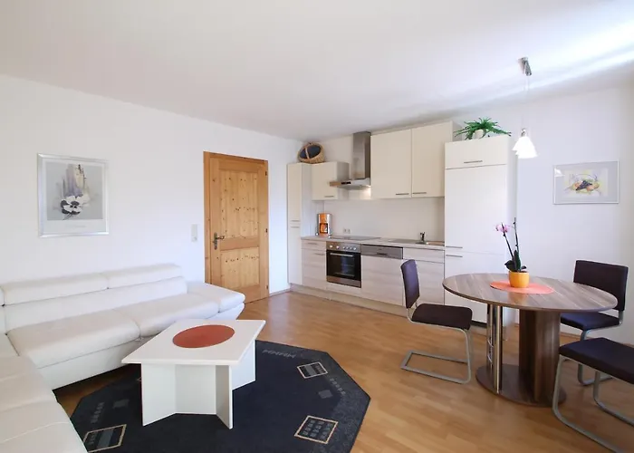 Seepension Neubacher Kg