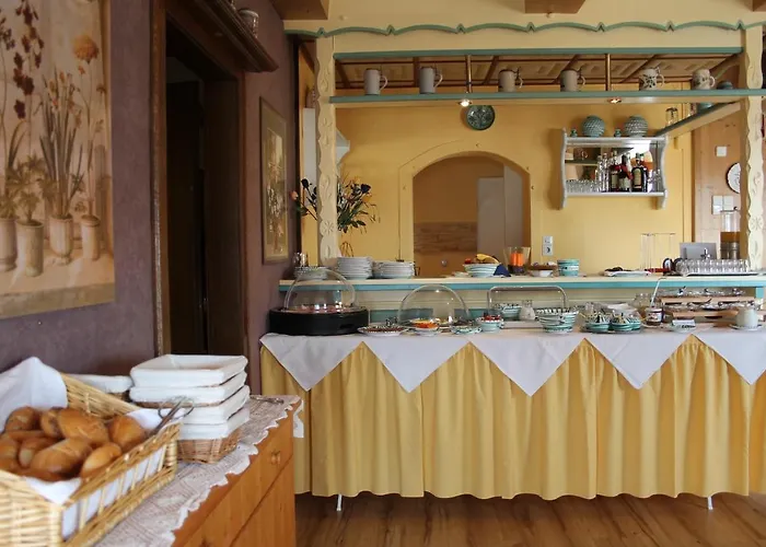 Seepension Neubacher Kg *