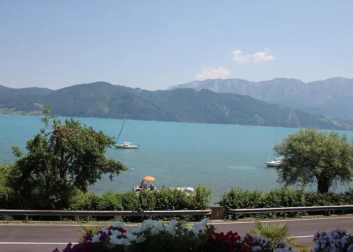 Seepension Neubacher Kg *